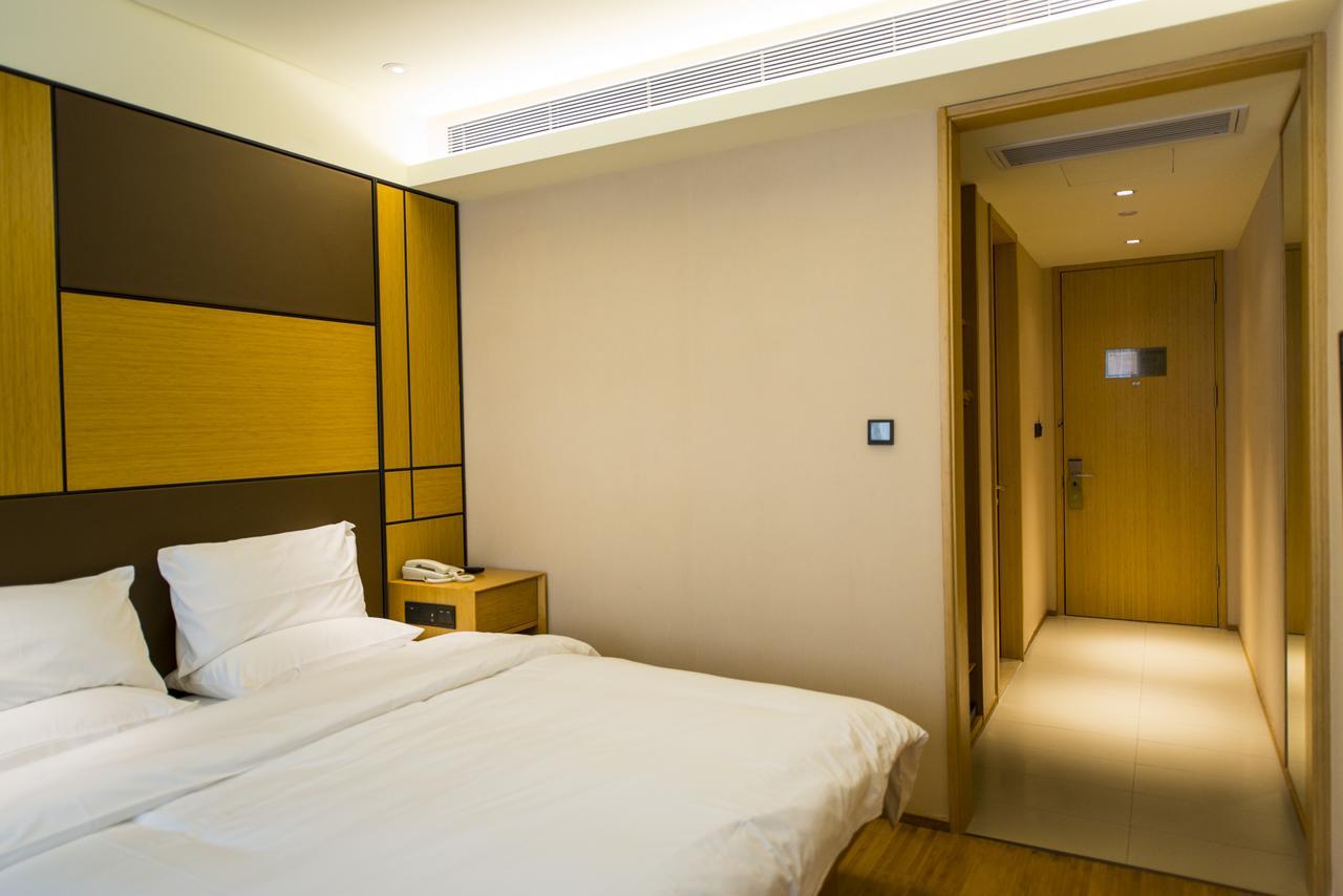 Ji Hotel Shanghai Hongqiao Transport Hub Linkong Zone Екстер'єр фото