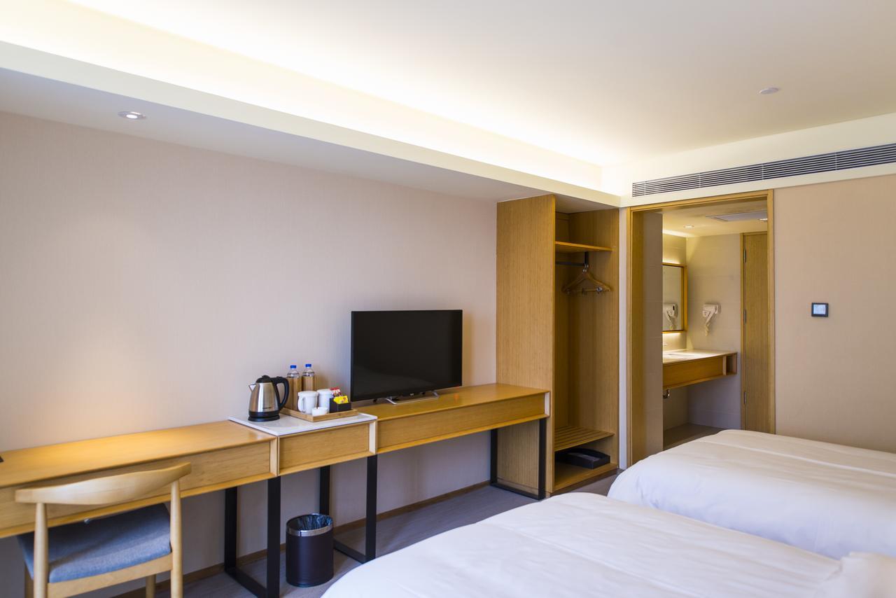 Ji Hotel Shanghai Hongqiao Transport Hub Linkong Zone Екстер'єр фото