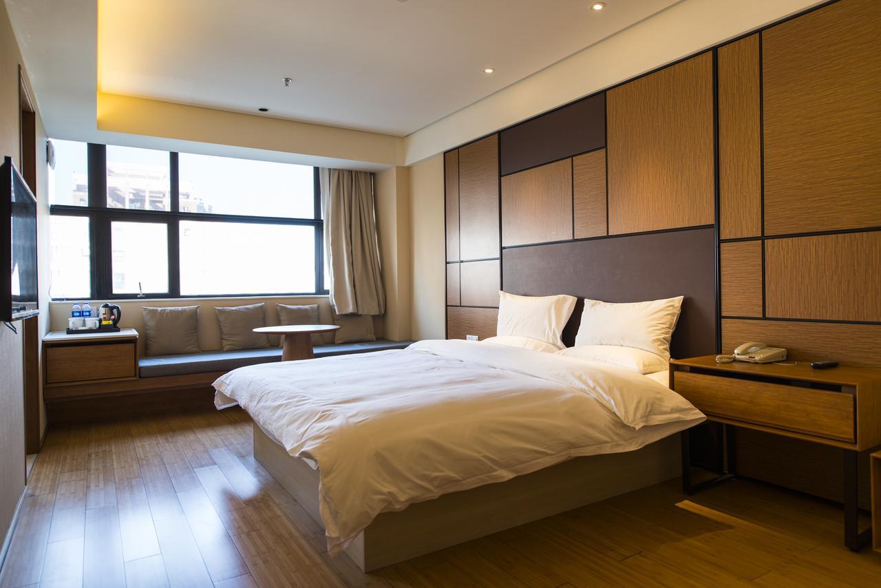 Ji Hotel Shanghai Hongqiao Transport Hub Linkong Zone Екстер'єр фото