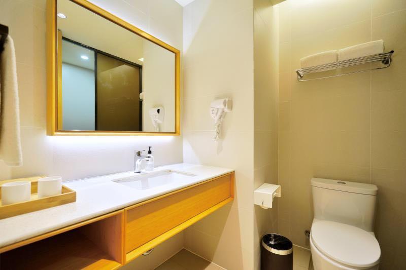 Ji Hotel Shanghai Hongqiao Transport Hub Linkong Zone Екстер'єр фото